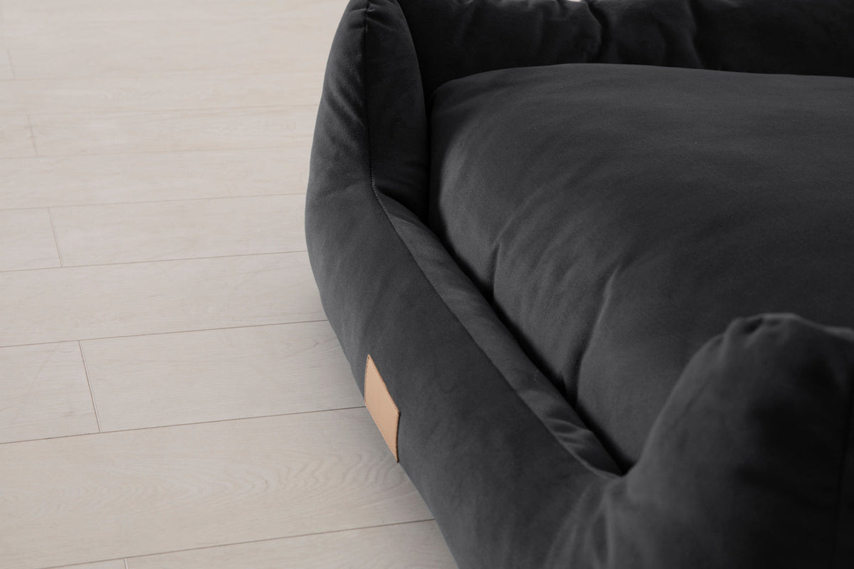 K9-02 Dog Basket Medium