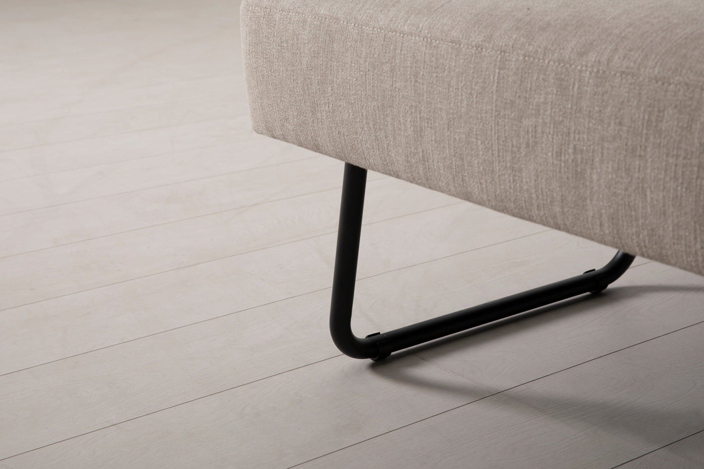 Model 08 2.5-Seater Sofa Bed