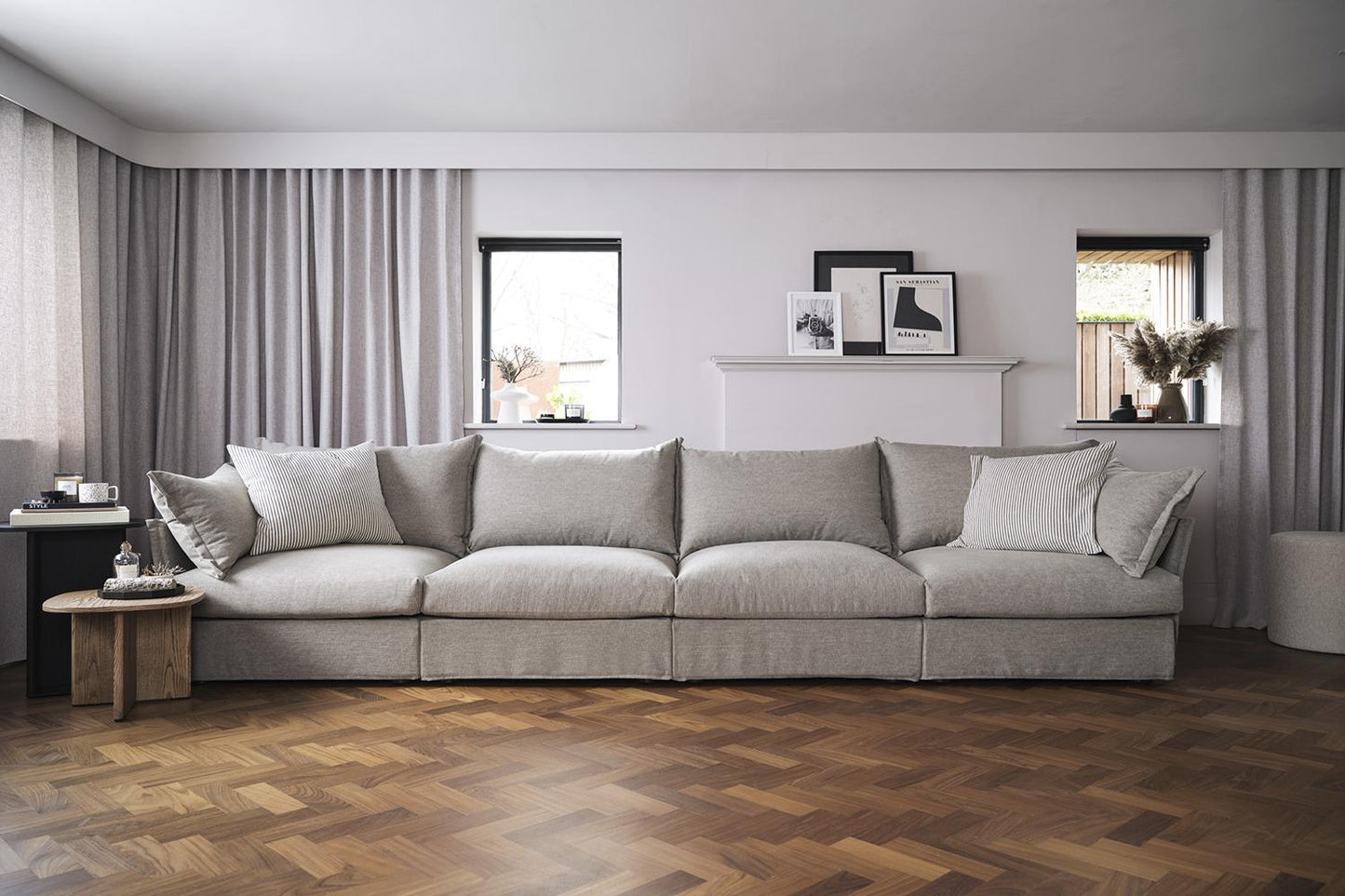 Model 06 4-Seater Sofa