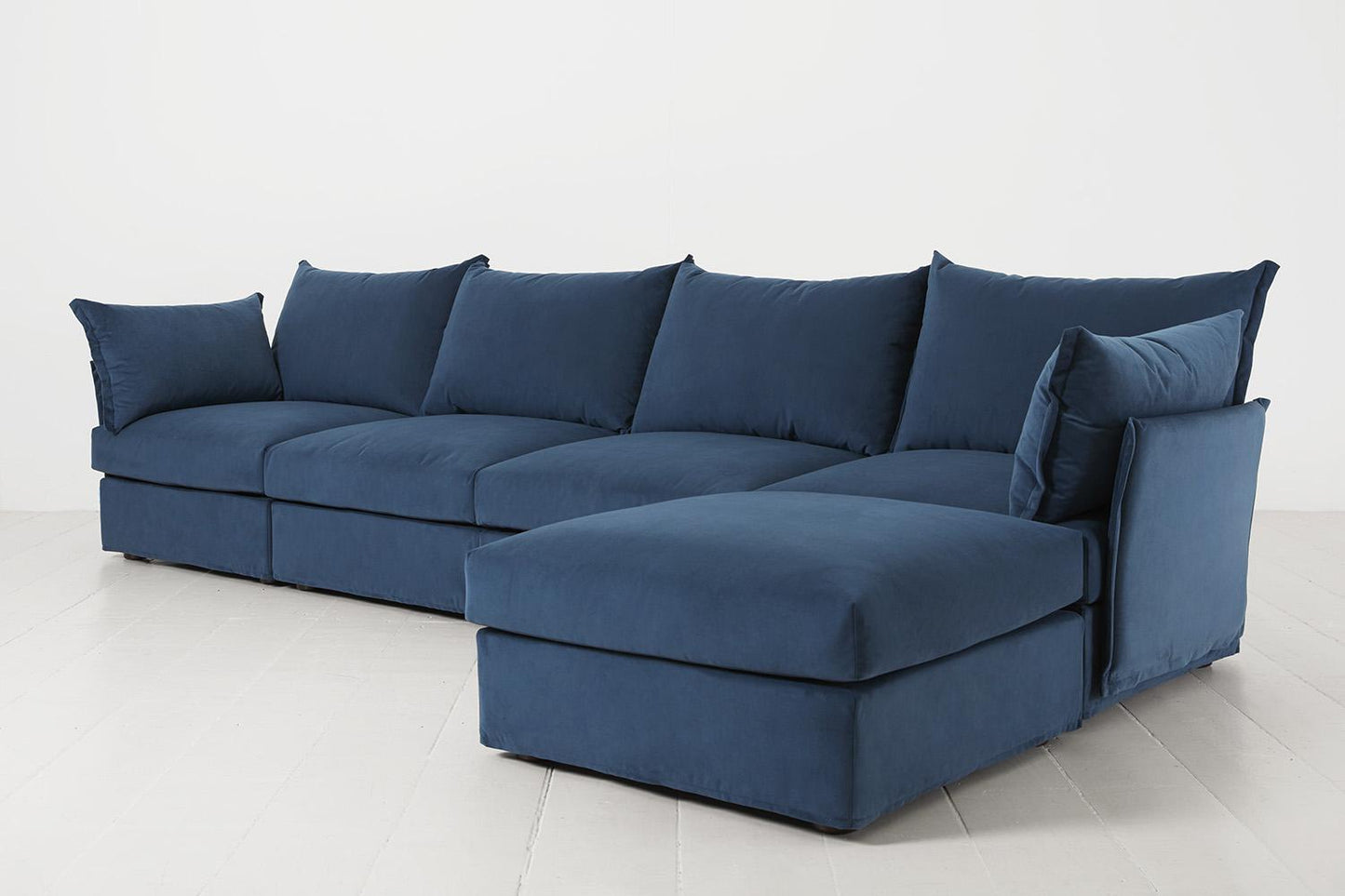 Model 06 4-Seater Right Chaise Sofa