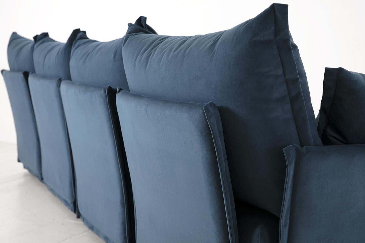 Model 06 4-Seater Right Chaise Sofa