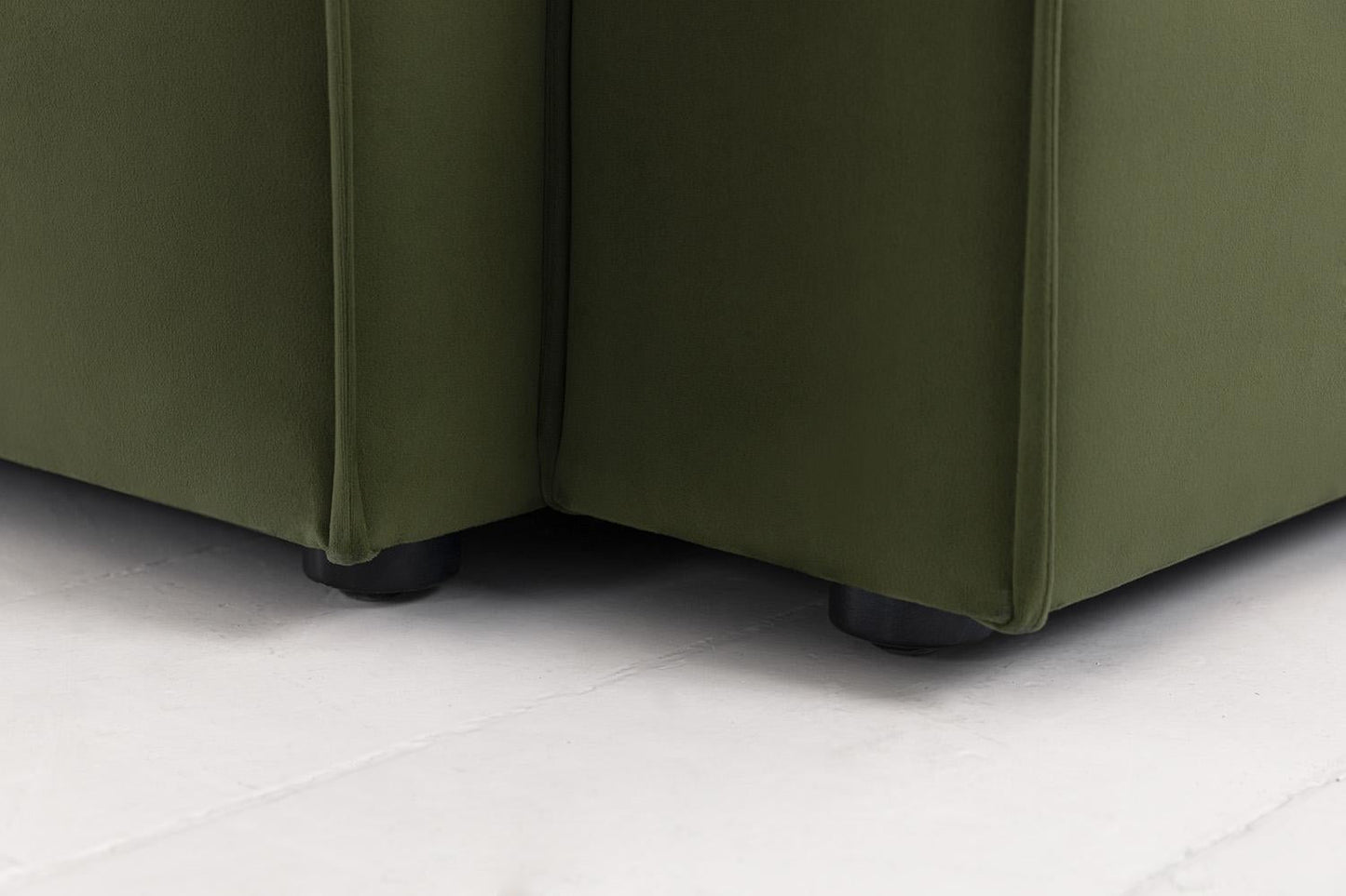 Model 03 4-Seater Left Chaise Sofa