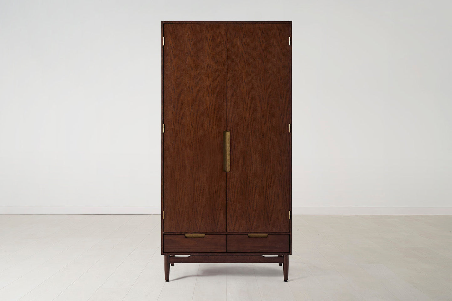 Wardrobe 01