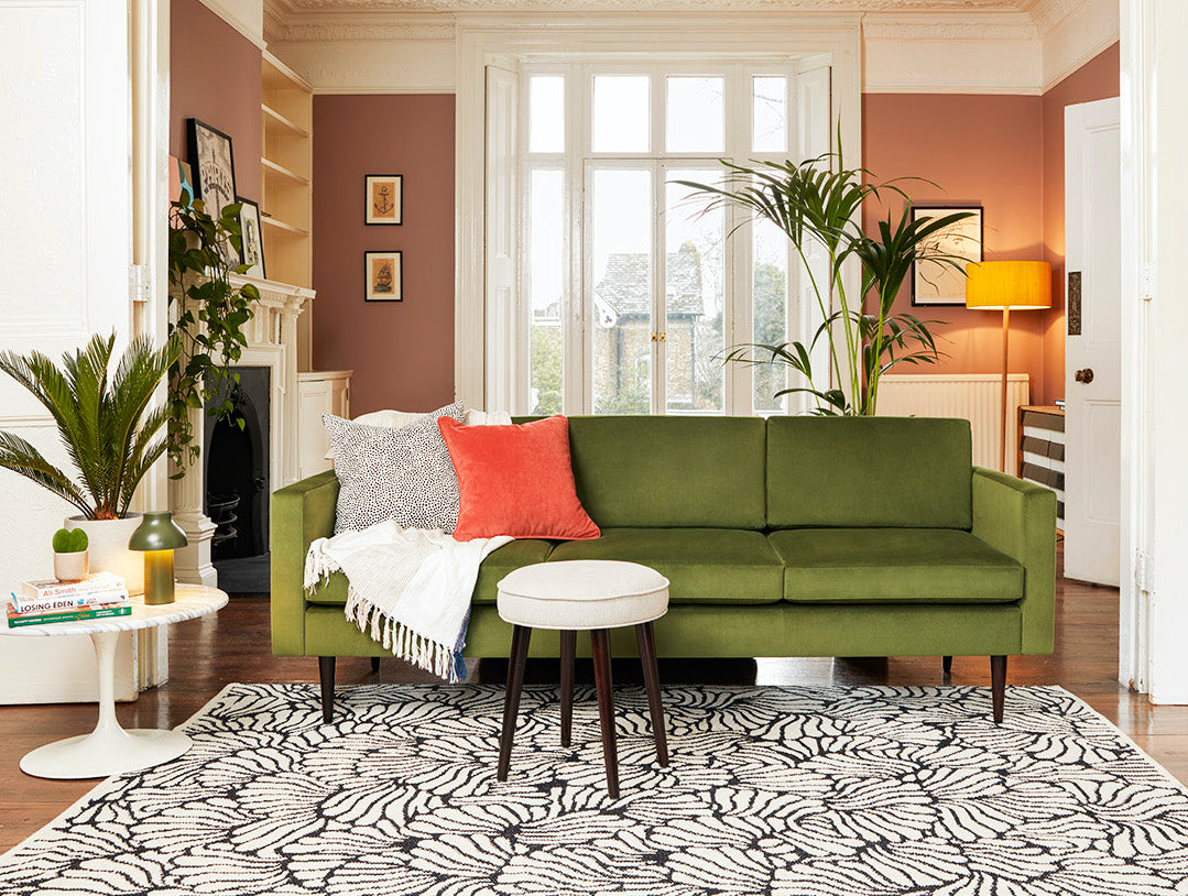 What are the Different Kinds of Throw Cushions?