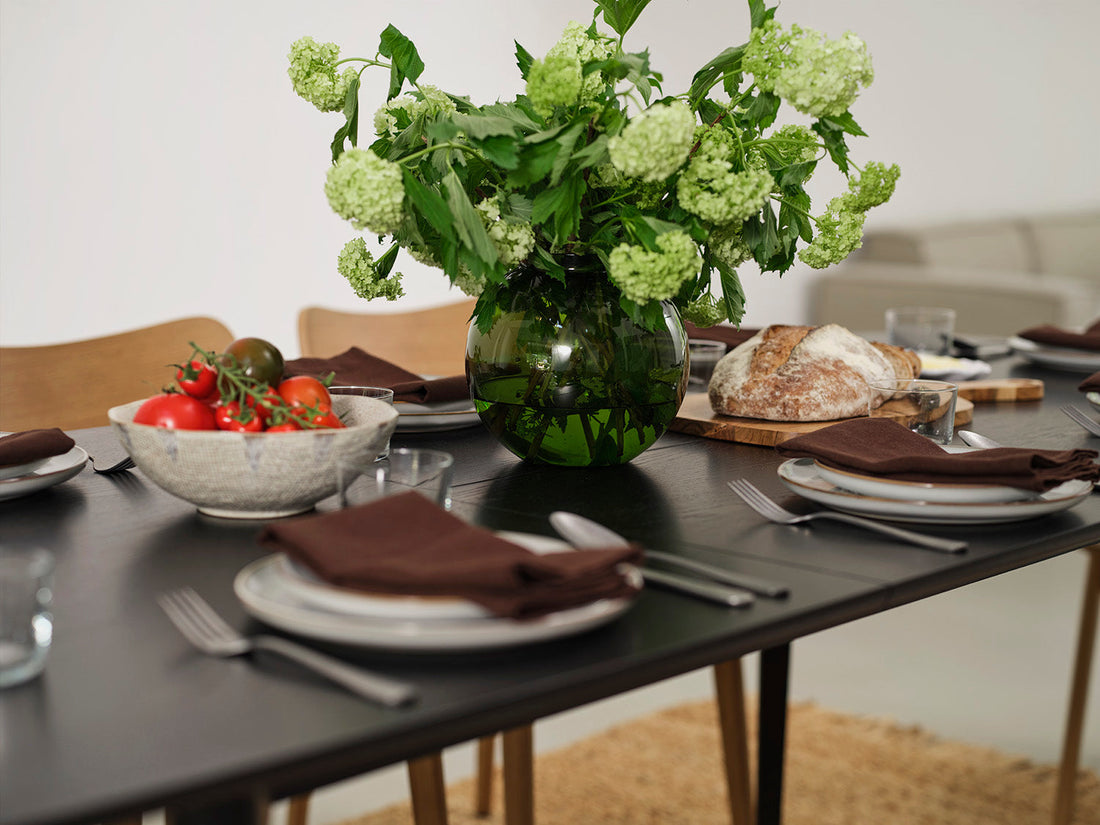 8 Simple Ways to Add Autumn Charm to Your Dining Room