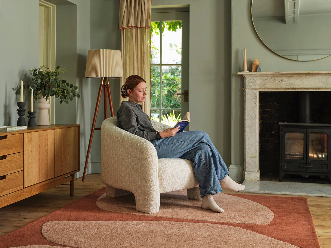 How to Create the Perfect Reading Nook Around Chair 05