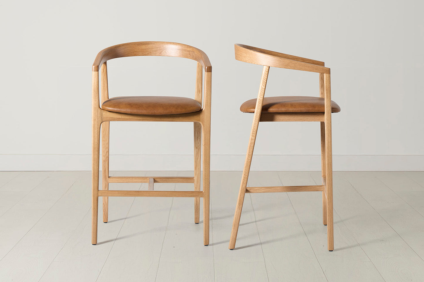 Bar Stool 01