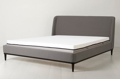 Bed 02 Super King Sized Bed, Risso