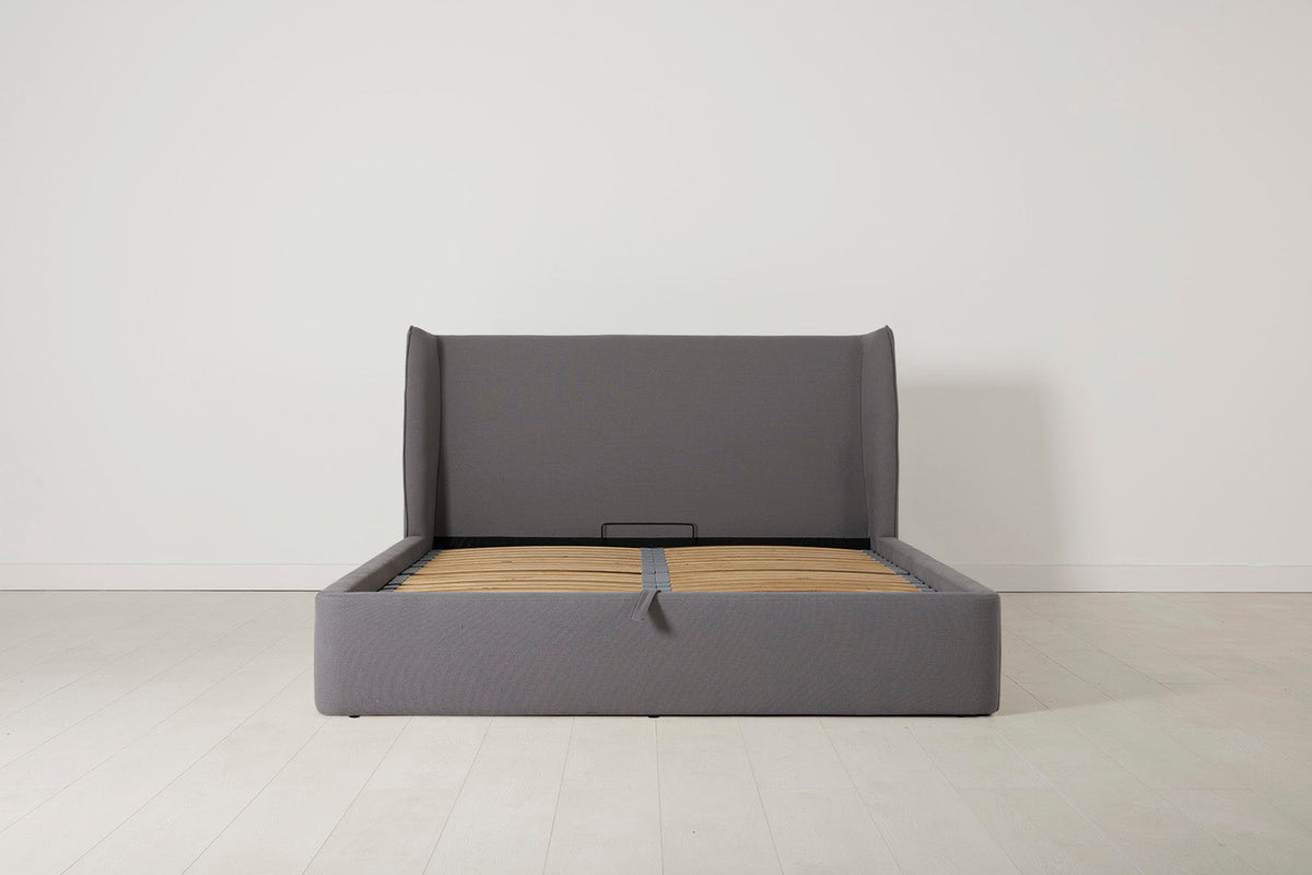 Bed 03 Storage King Sized Bed, Risso
