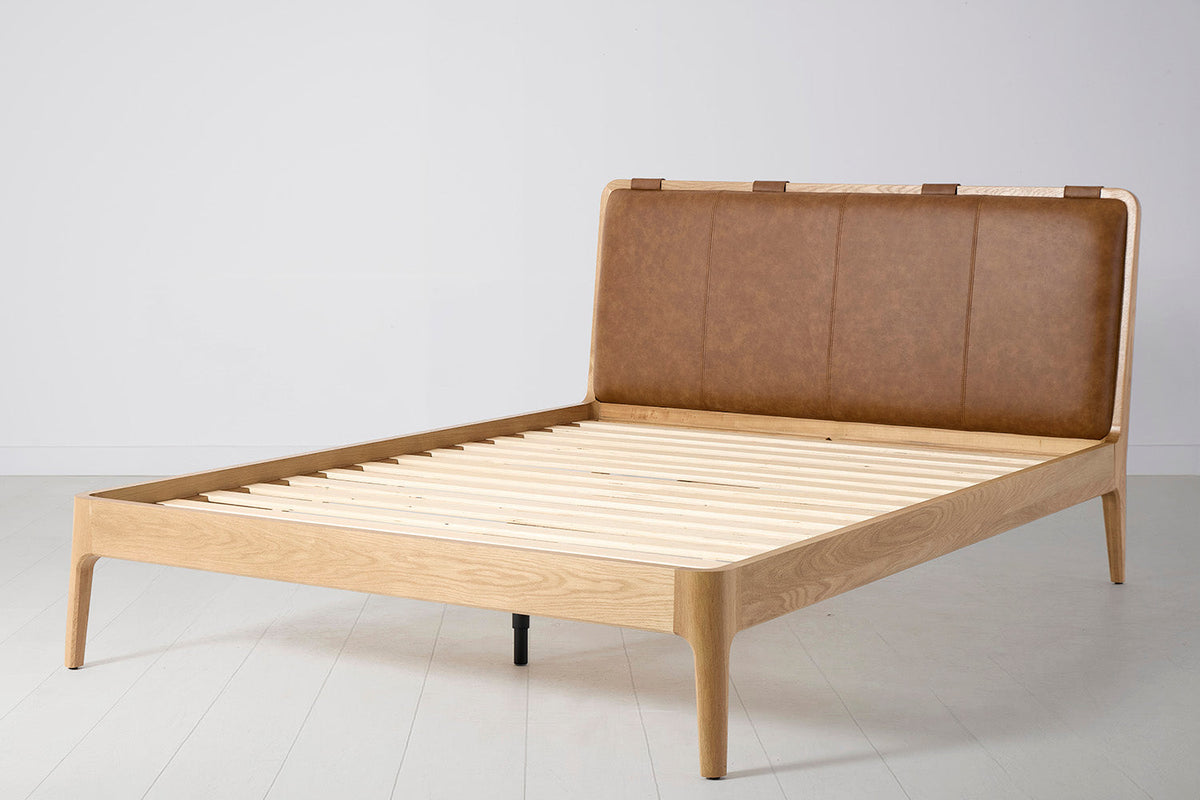 Bed 05 King Sized Bed, Oak / Maple