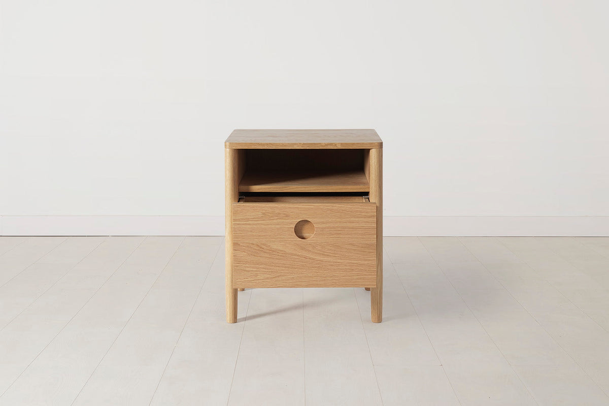 Bedside Table 03, Oak