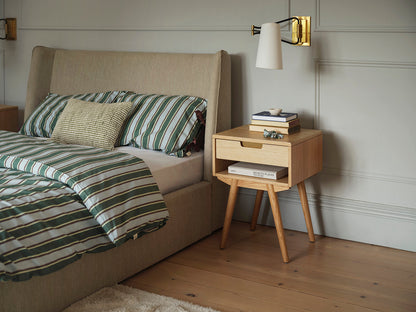 Bedside Table 01, Oak