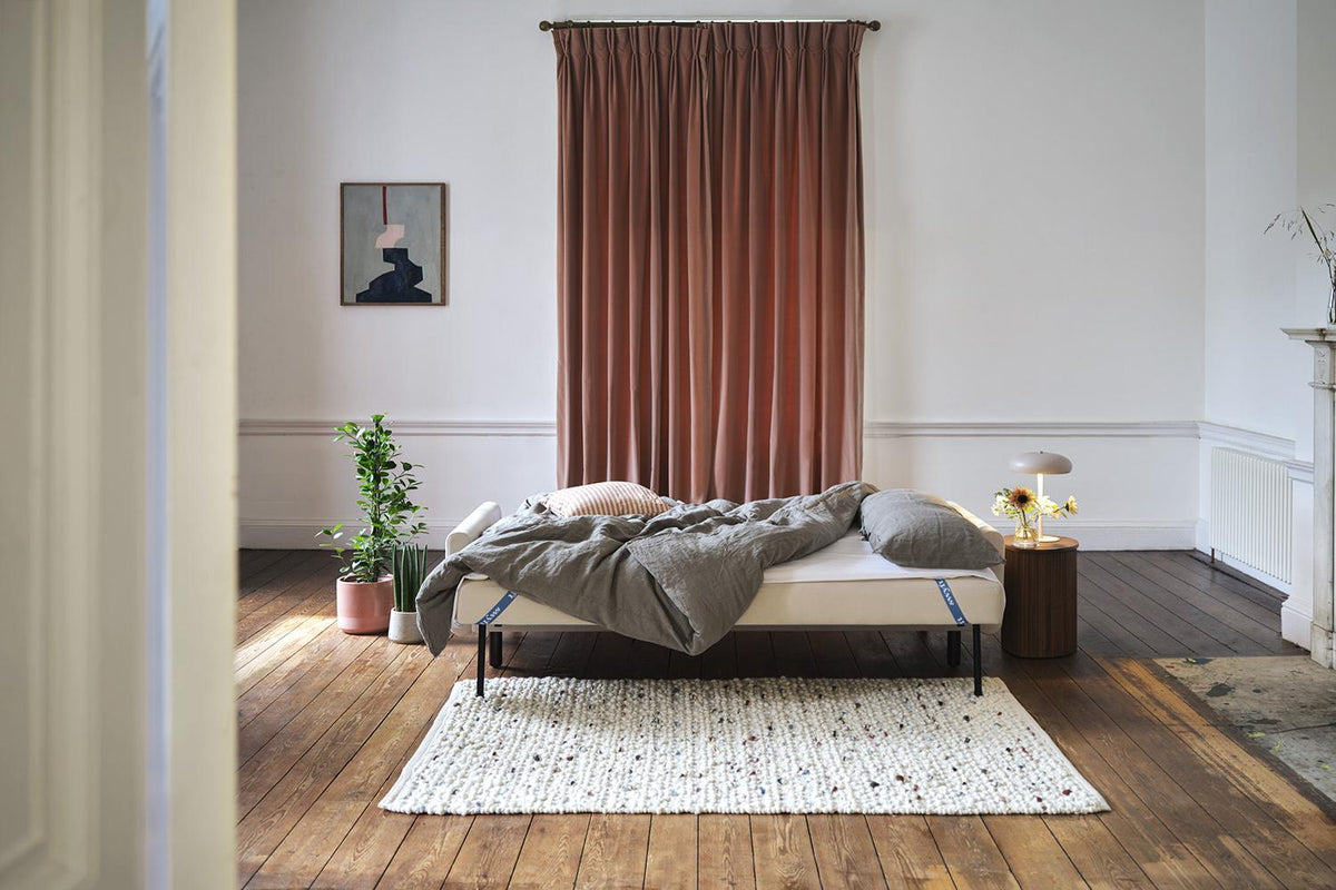 Model 04 Sofa Bed 3 Seater, Oak / Bone