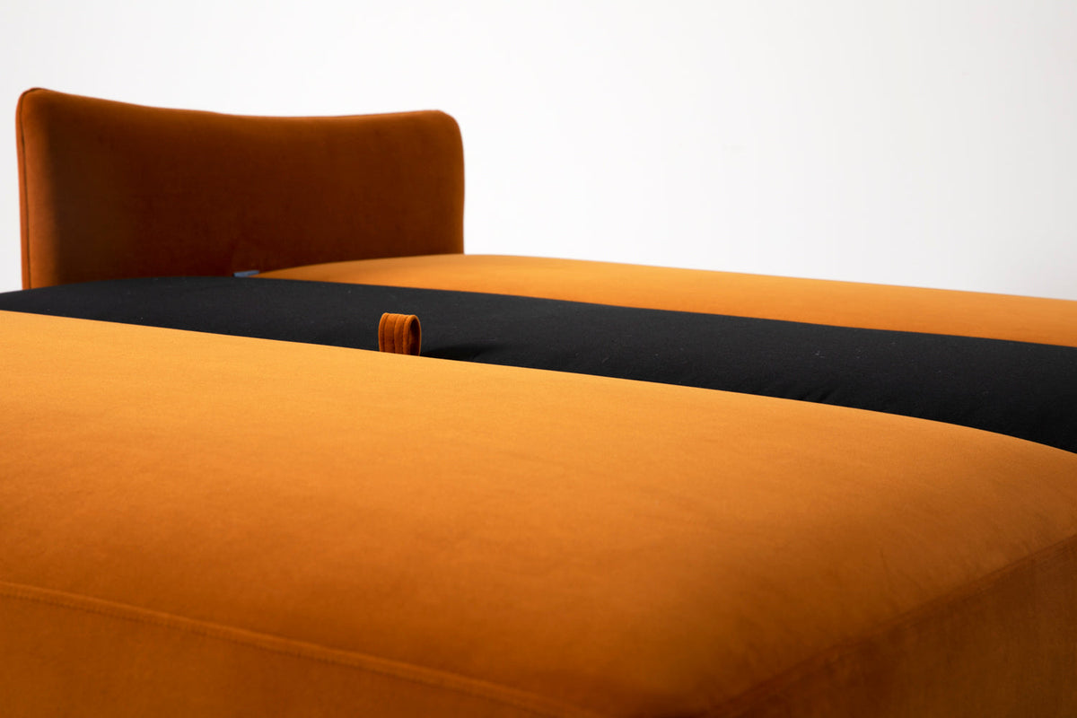 Model 08 Sofa Bed 2.5 Seater, Bronze