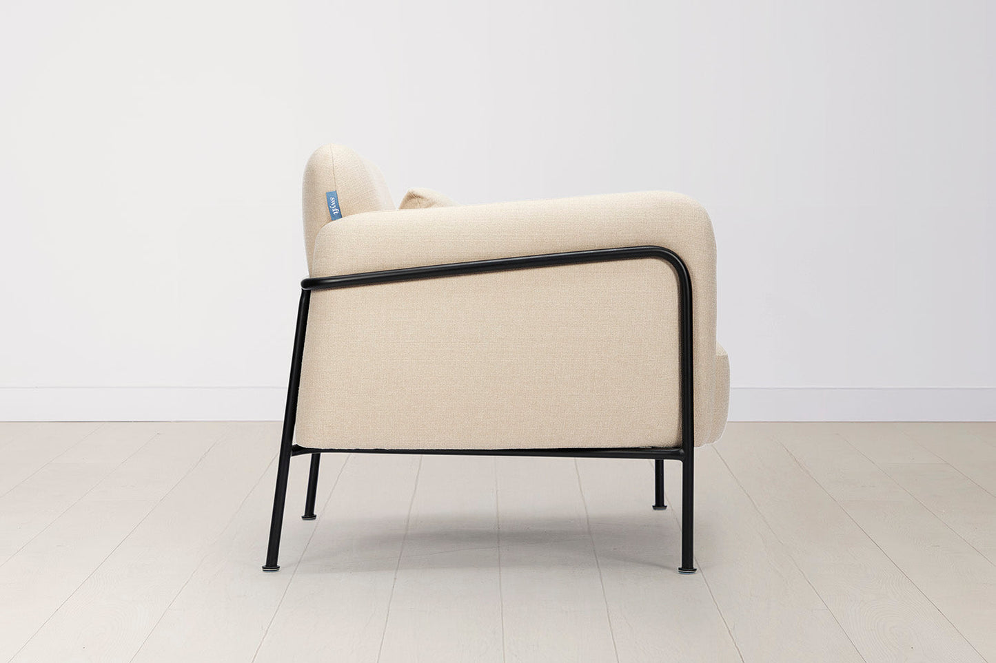 Chair 04