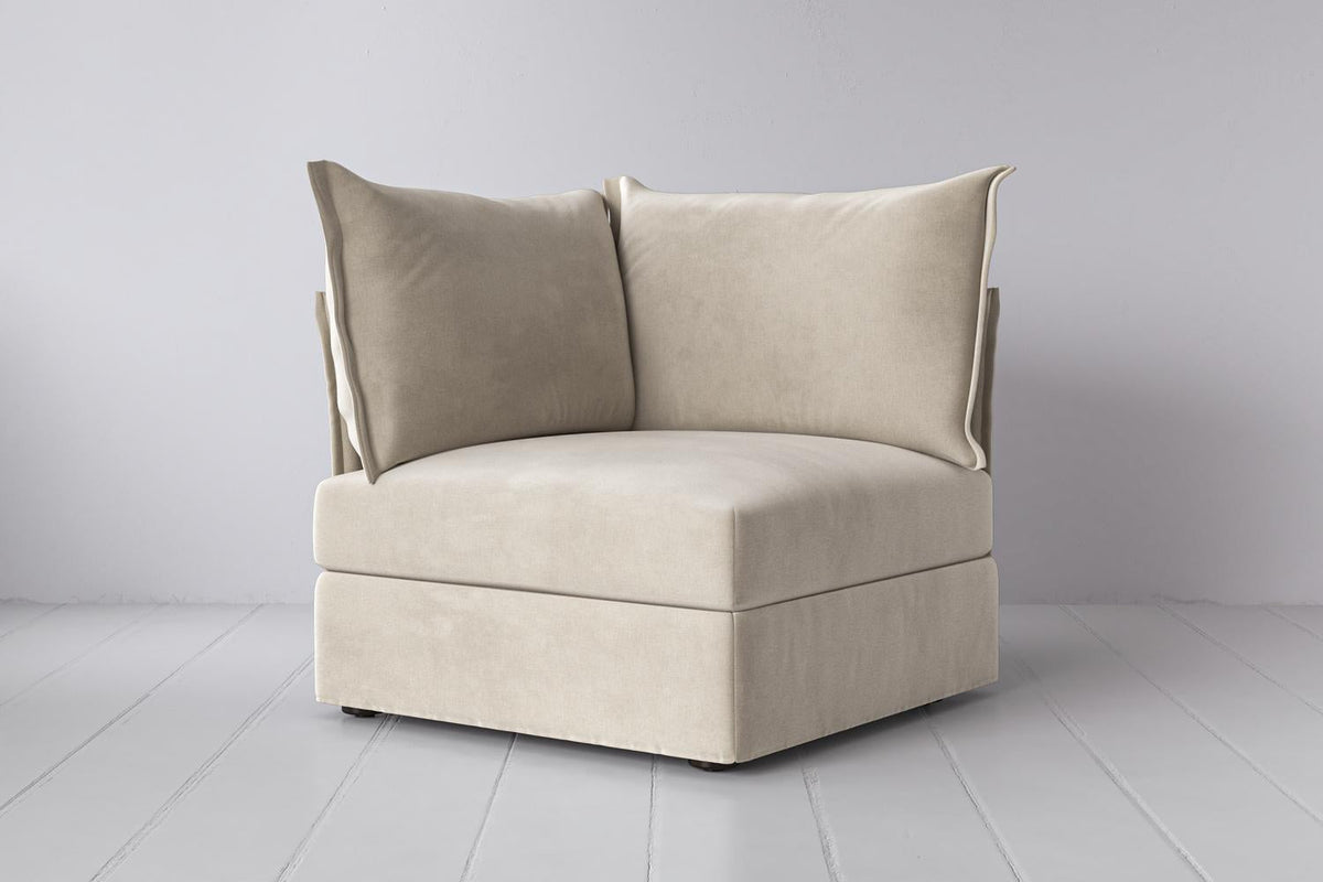 Model 06 Corner Seat Module, Chalk