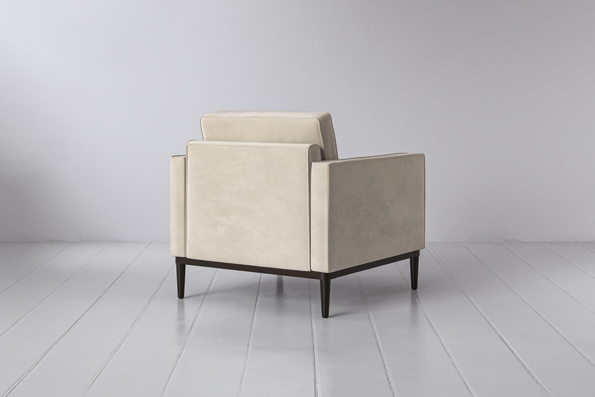 Model 02 Armchair, Chalk