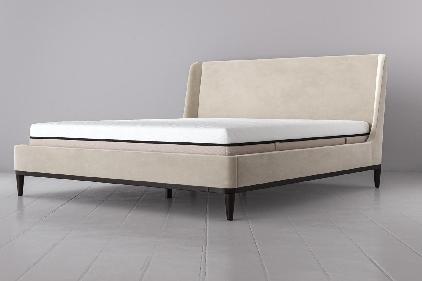 Bed 02 Super King Sized Bed