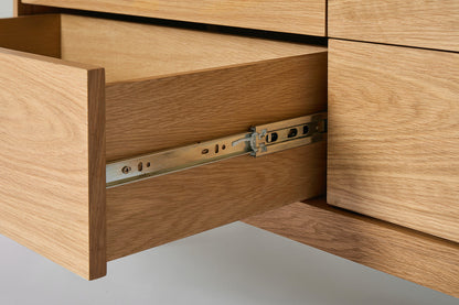 Chest of Drawers 01, Oak