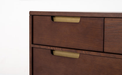 Chest of Drawers 01, Walnut
