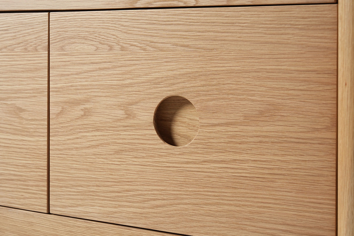 Chest of Drawers 03, Oak