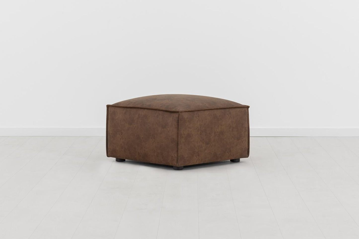 Model 03 Ottoman, Chestnut