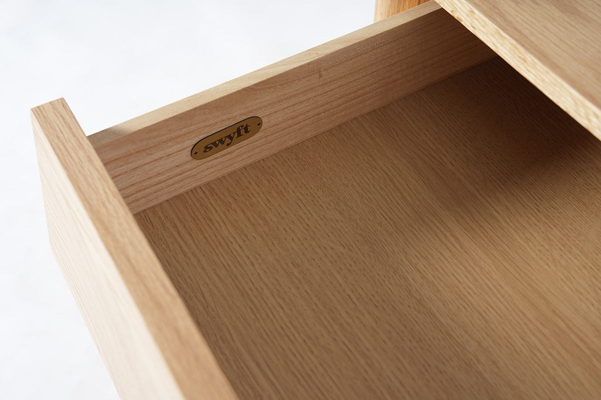 Console Table 02, Oak