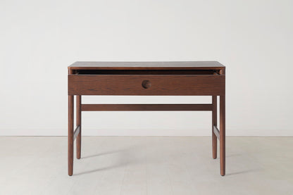 Console Table 02, Walnut