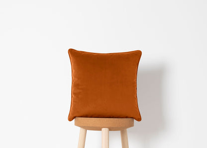 Cushion 01, Bronze