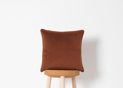 Cushion 01, Umber