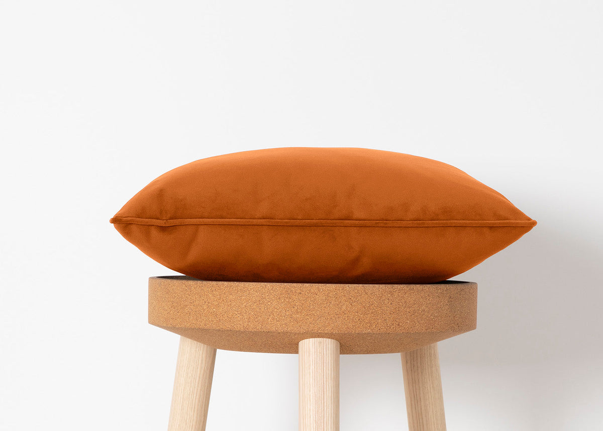 Cushion 01, Bronze