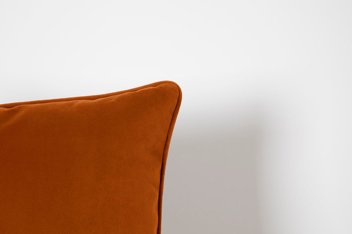 Cushion 01, Bronze