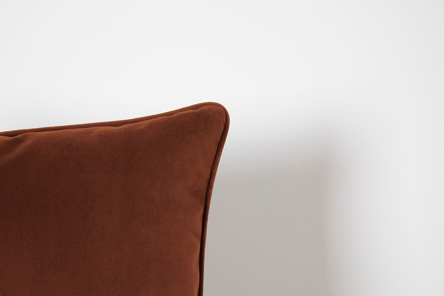 Cushion 01, Umber