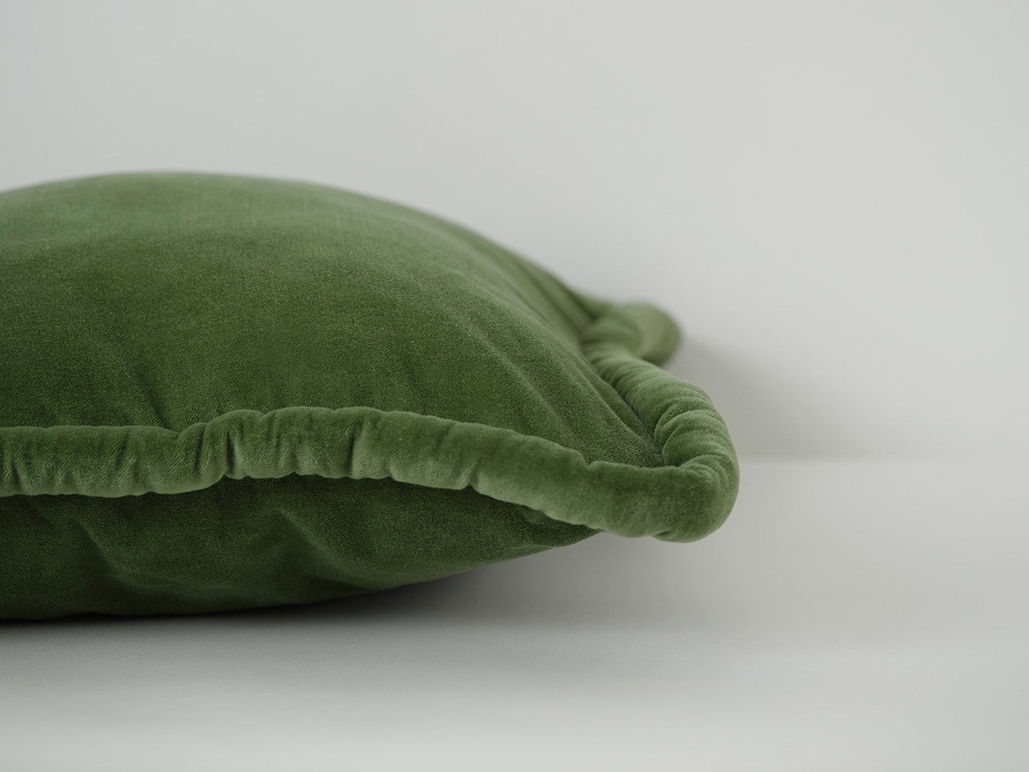 Cushion 04
