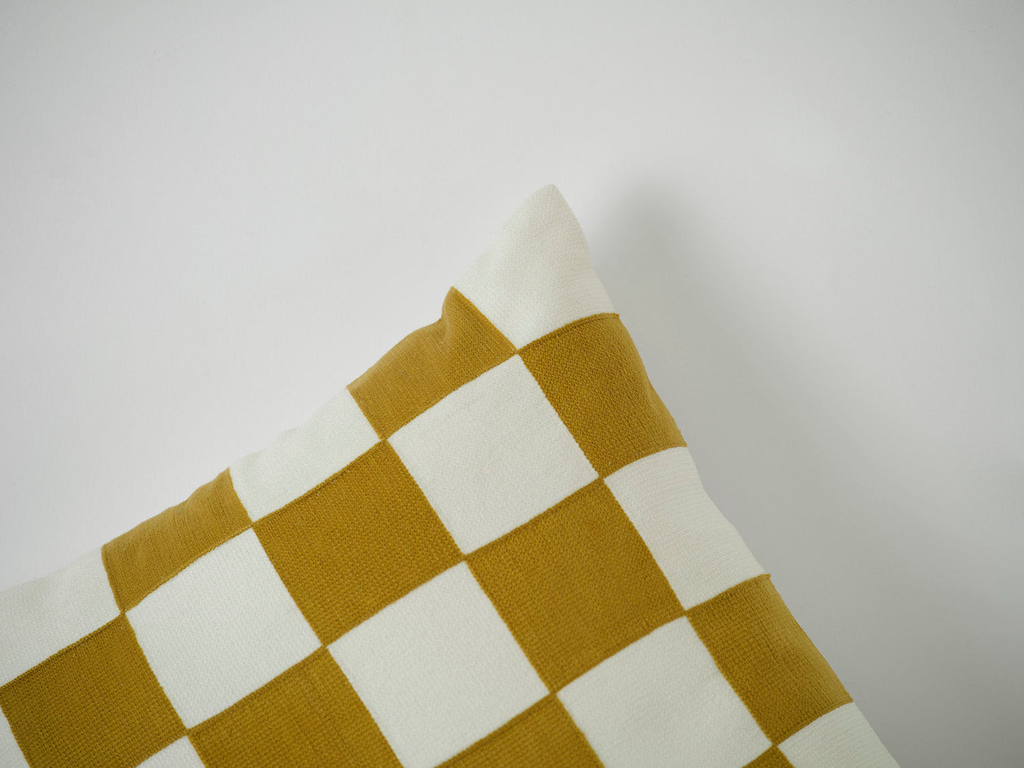 Cushion 05