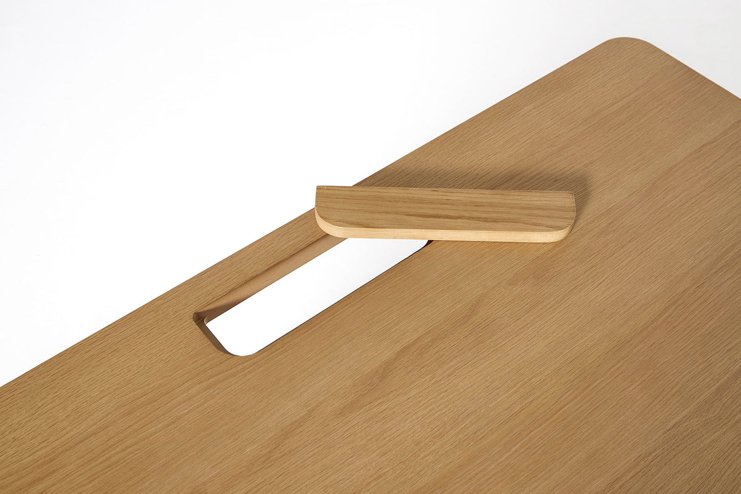 Desk 02