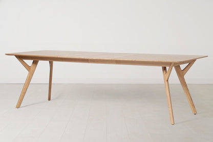 Dining Table 04
