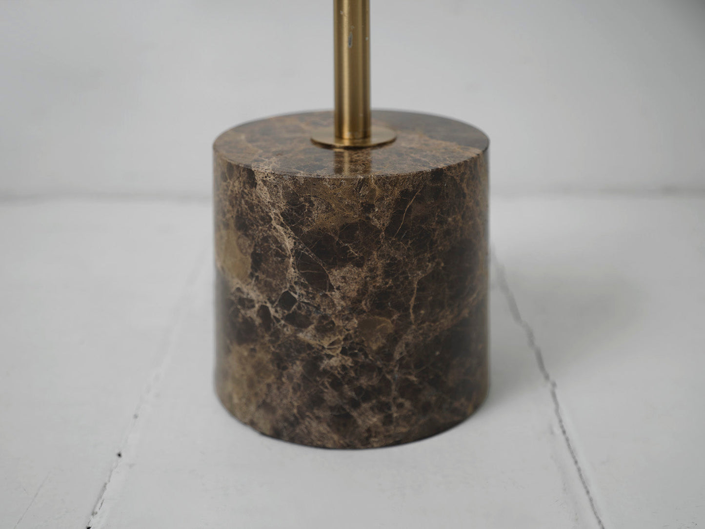Floor Lamp 02