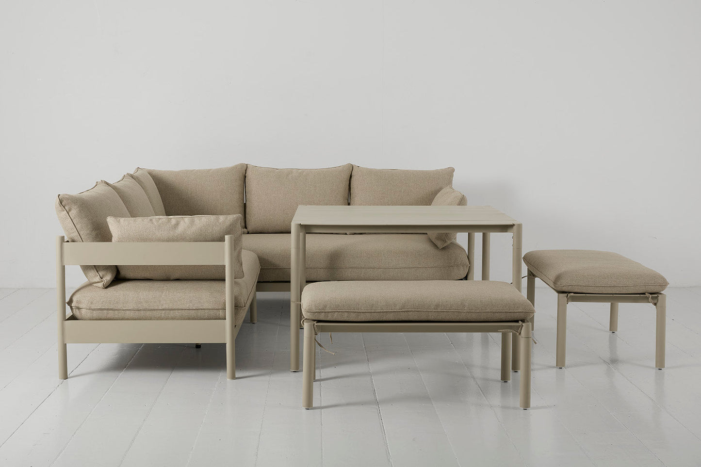 Garden Dining Set 03 Cover