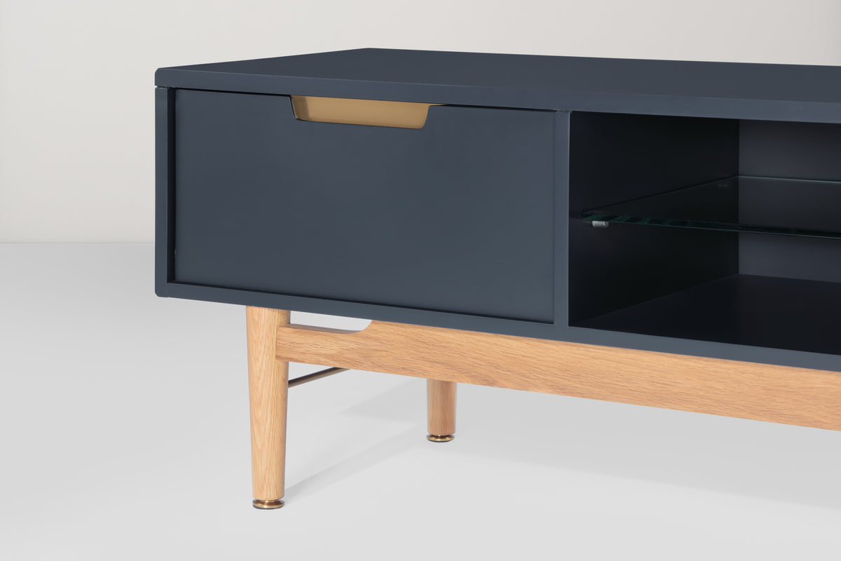 TV Unit 01