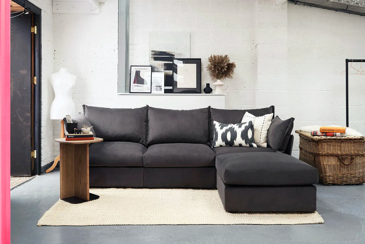 Model 06 3-Seater Right Chaise Sofa