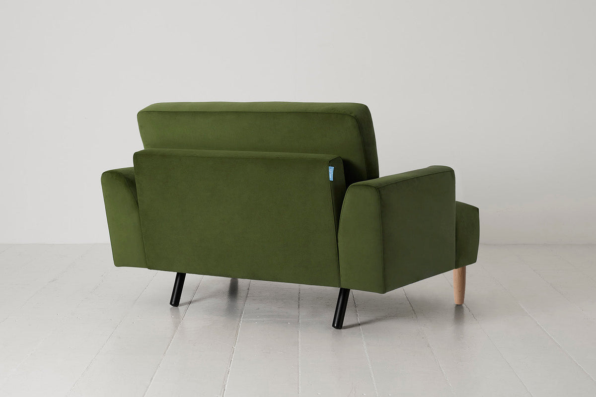 Model 05 Loveseat, Oak / Vine