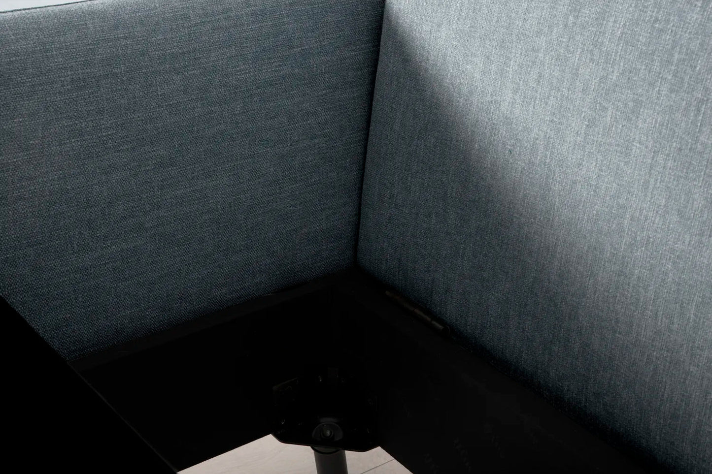 Model 08 2-Seater Sofa Bed