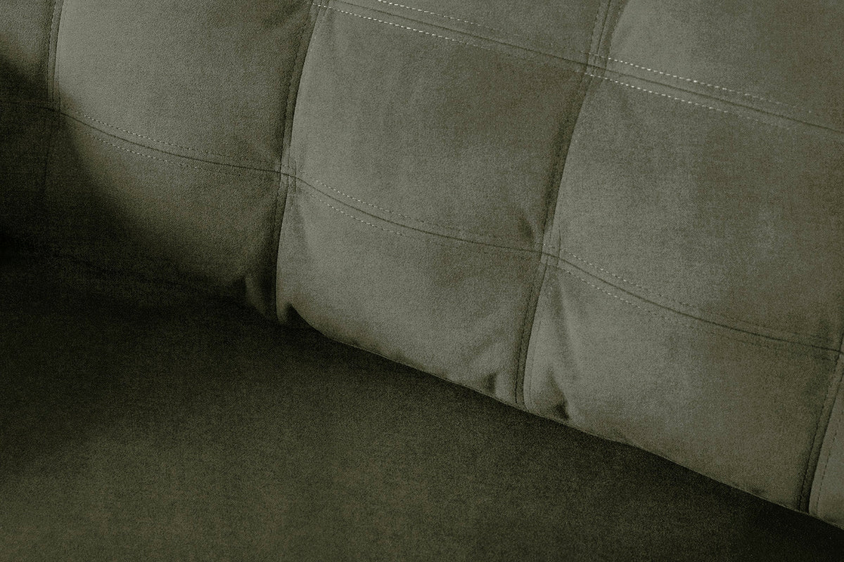 Model 10 Loveseat in Pine