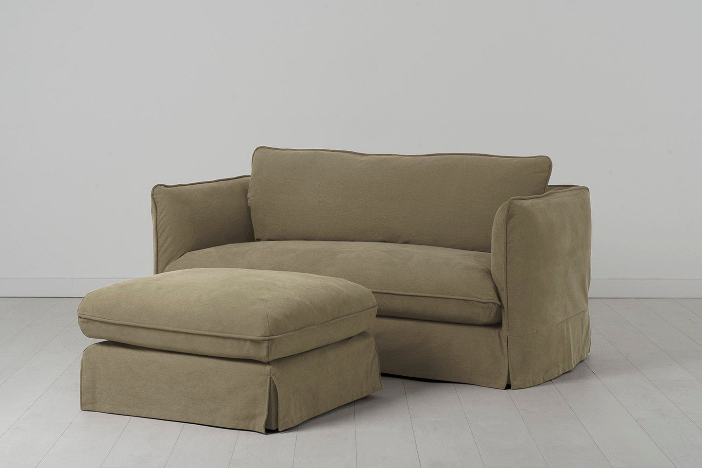 Model 18 2 Seater Sofa with Ottoman, Meadow
