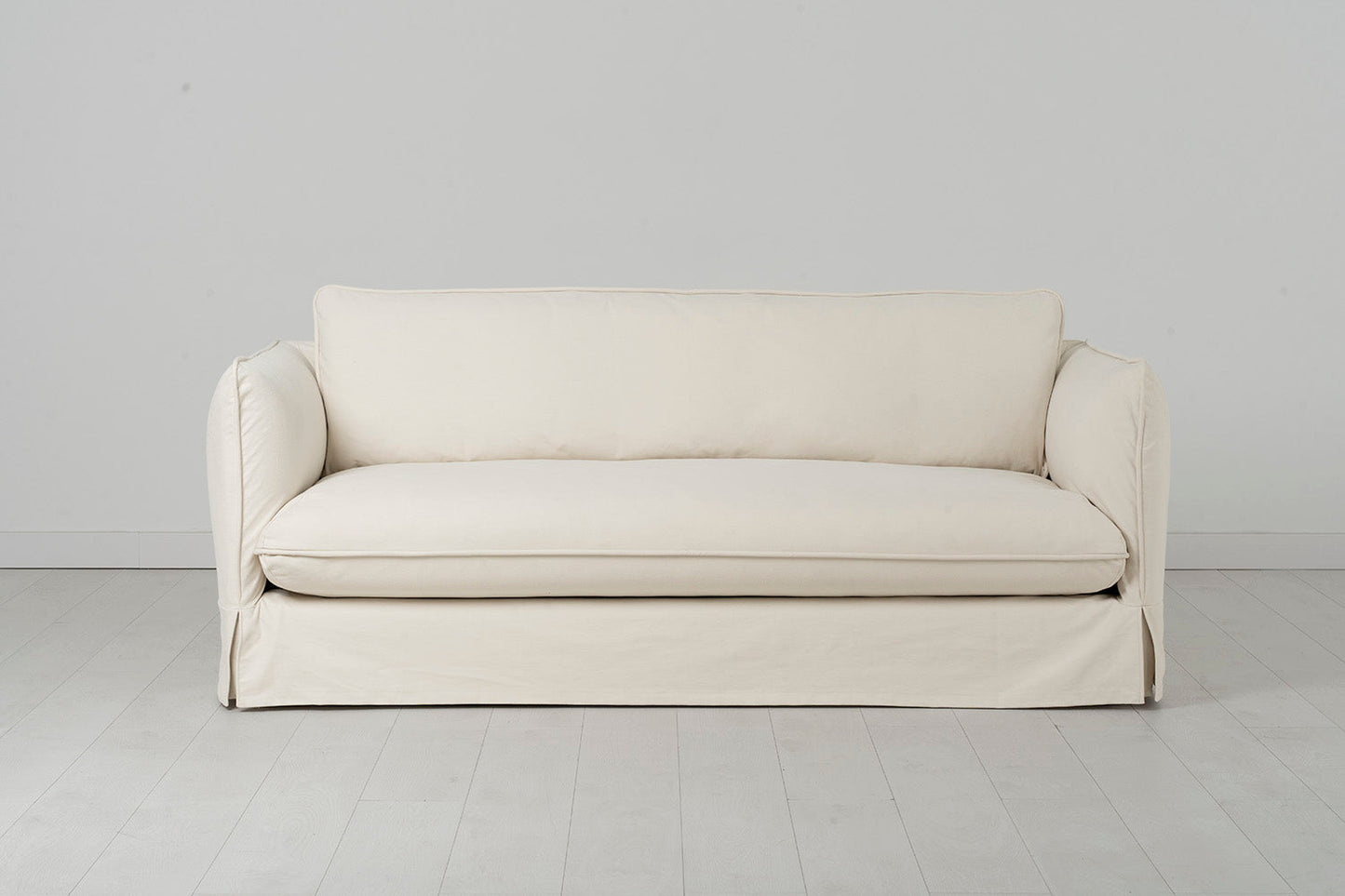 Model 18 3 Seater Sofa, Nougat