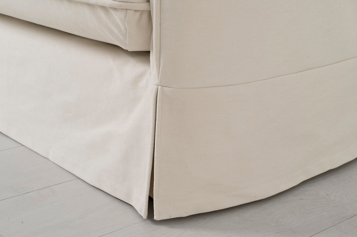 Model 18 3 Seater Sofa with Ottoman, Nougat