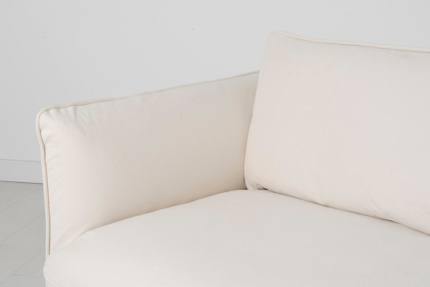 Model 18 3 Seater Sofa, Nougat