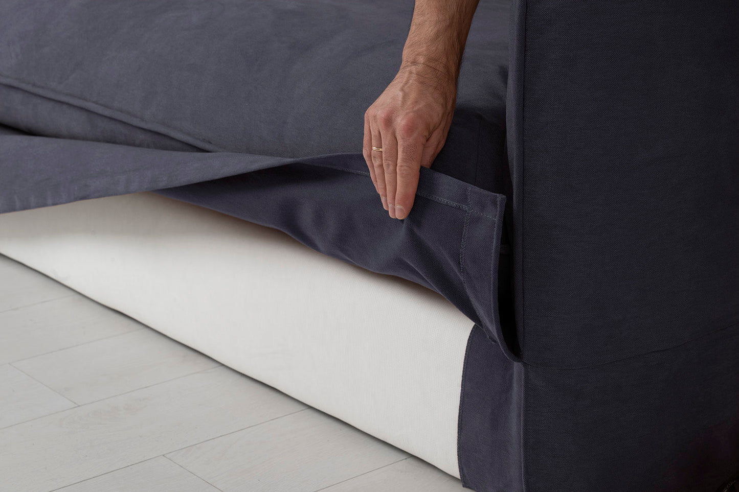 Model 18 2 Seater Sofa Covers, Midnight