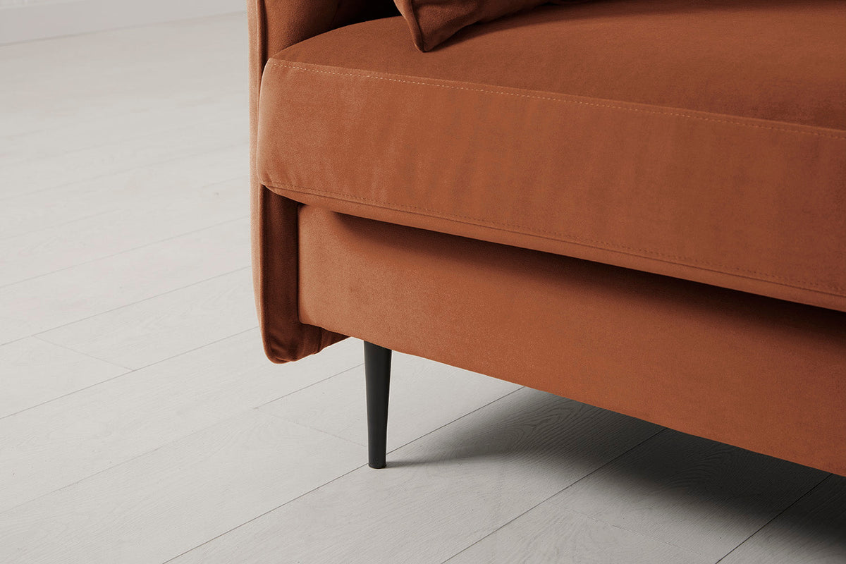 Model 19 2 Seater Sofa, Umber — Leg Detail